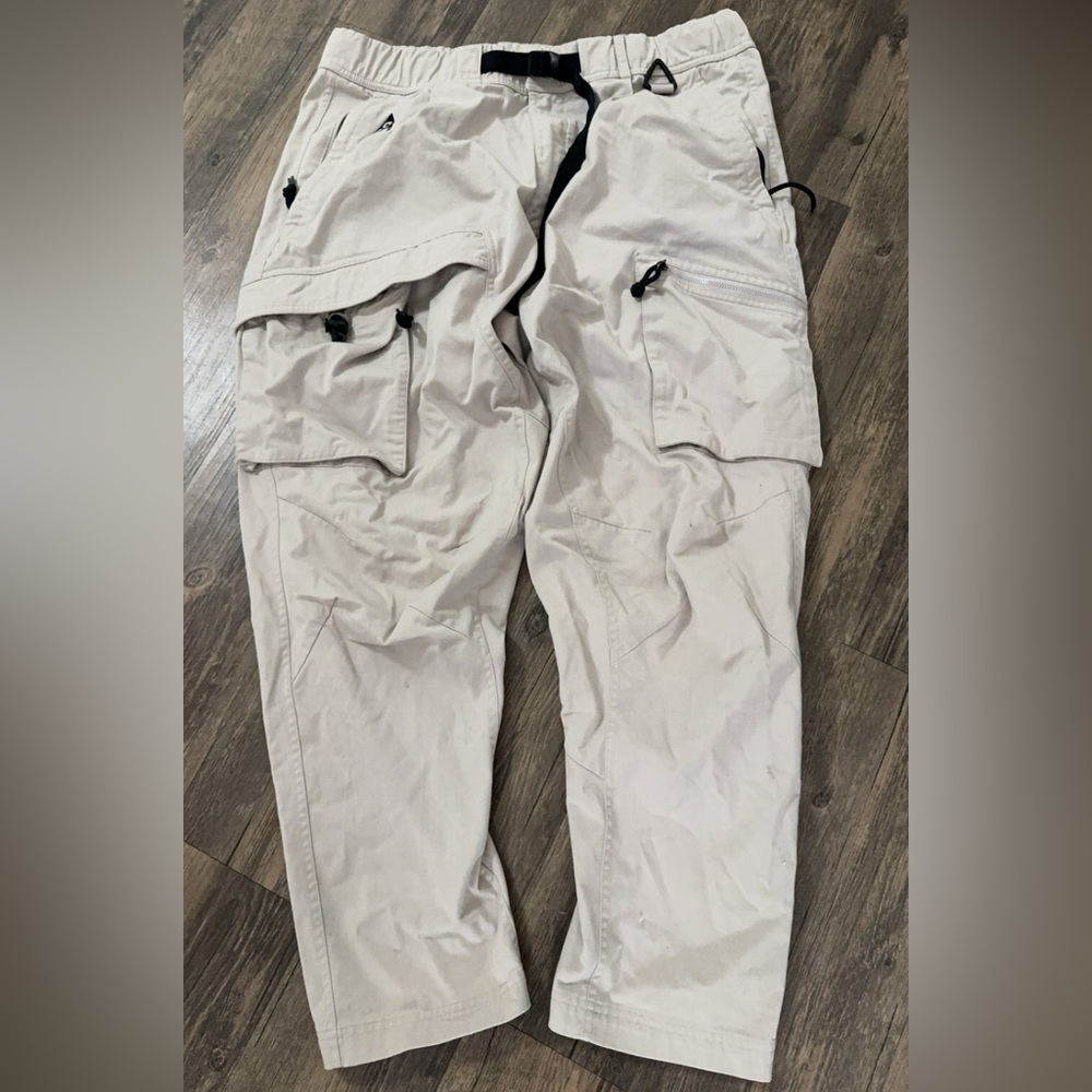 Nike ACG Tech Cargo Pants L